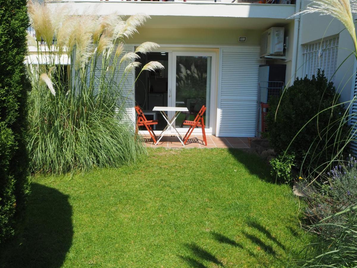 Apartament Amb Piscina I Aparcament - Baixos Amb Jardinet Calella De Palafrugell Bagian luar foto