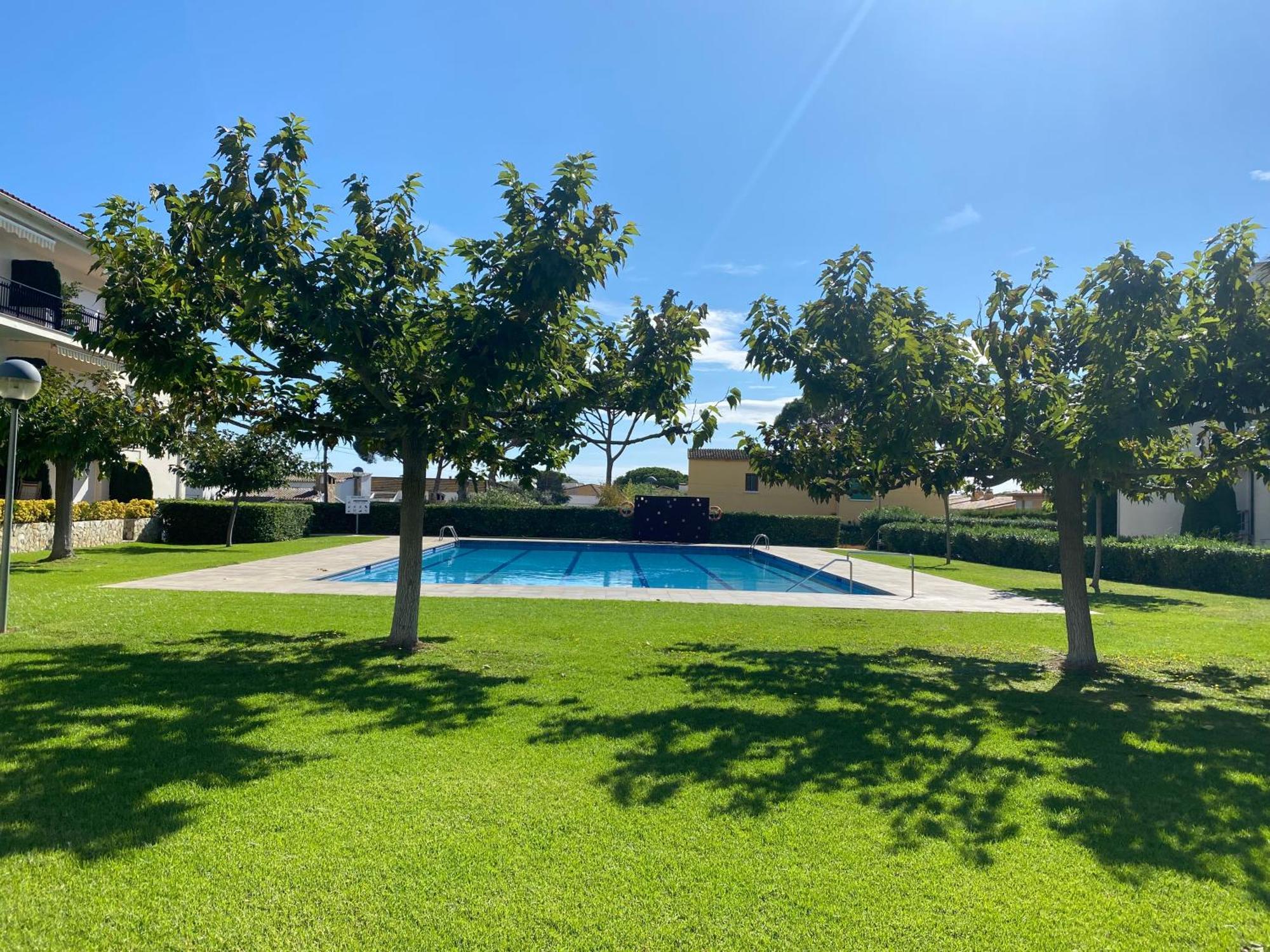 Apartament Amb Piscina I Aparcament - Baixos Amb Jardinet Calella De Palafrugell Bagian luar foto